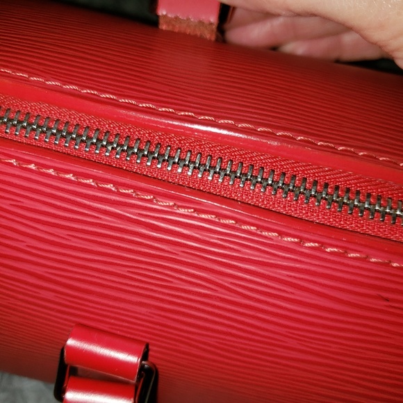 Authentic Red Louis Vuitton Epi Leather Soufflot B